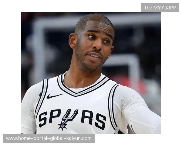 快船送走保罗腾出薪资空间 阵容年轻化策略正式启动 快船送走保罗腾出薪资空间 阵容年轻化策略正式启动